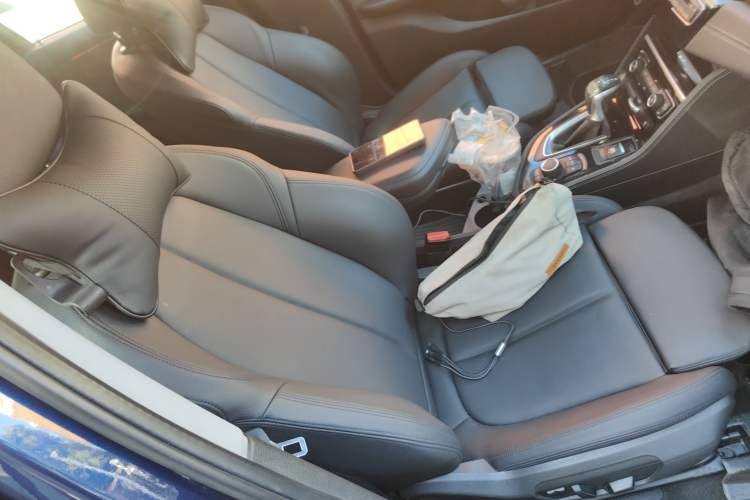 Used BMW 2 Series Active Tourer 2015 218i Sports Design Package
