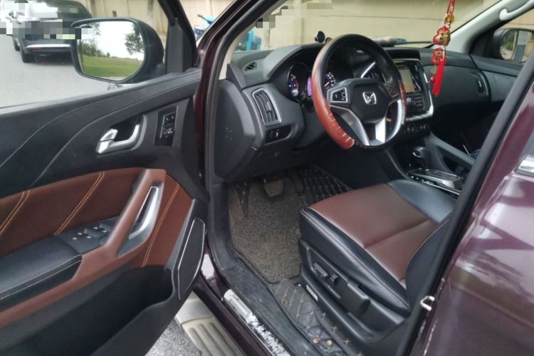 Used JMC Yusheng S350 2016 2.0T Automatic Two-Wheel Drive Gasoline Luxury Version with Sunroof 5 Seats
