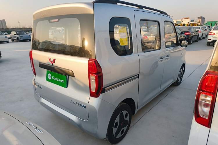 Used Wuling Zhiguang New Energy 2025 Comfort Model
