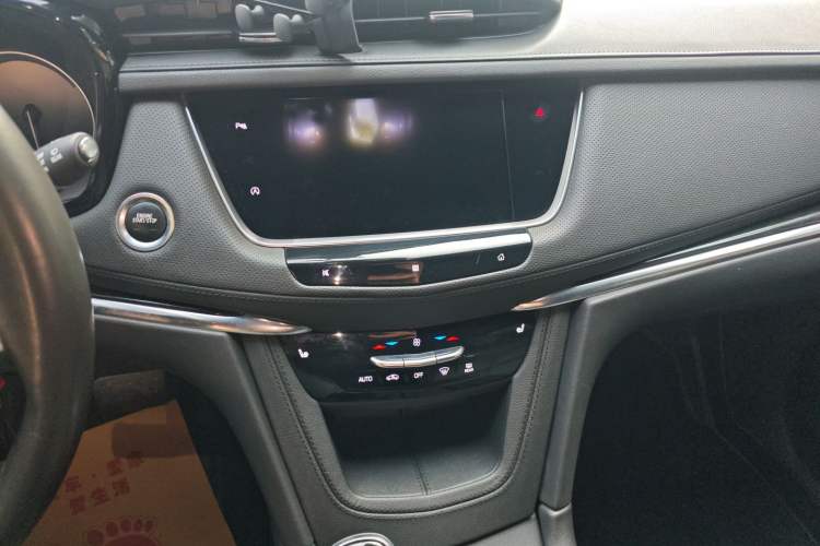 Used Cadillac XT5 2020 28T Luxury Version
