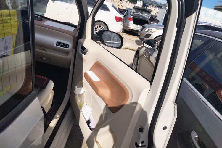 Used Wuling Hongguang MINIEV 2024 3rd Generation 215km Youth Edition
