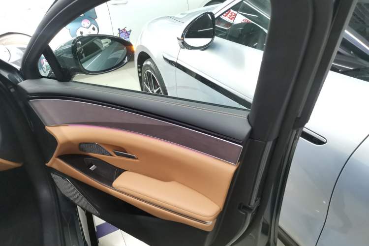 Used BYD Han L 2025 DM-p Four-Wheel-Drive LiDAR Flagship Model
