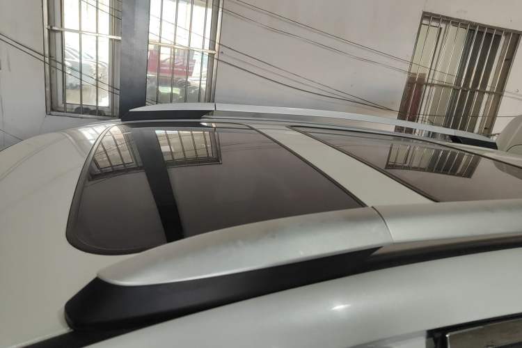 Used Toyota RAV4 2015 2.5L Automatic 4x4 Elite Edition
