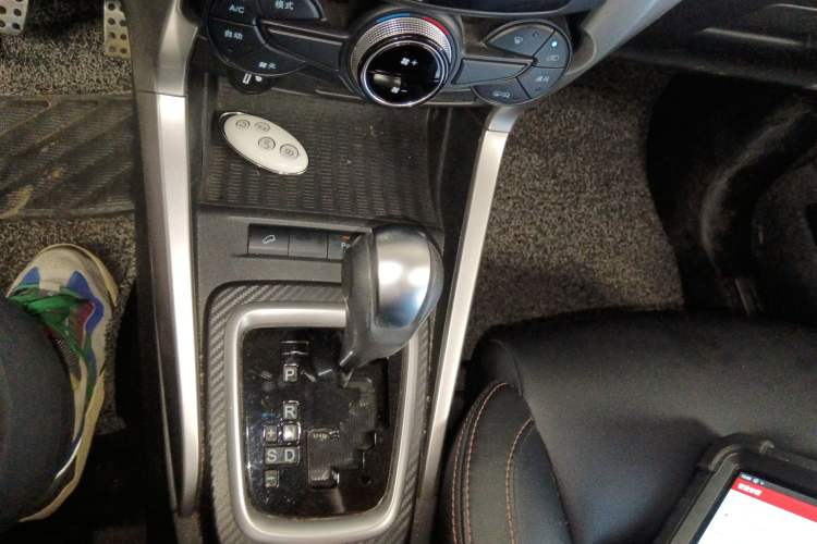 Used BYD Yuan 2017 1.5L Automatic Cool & Connected Model
