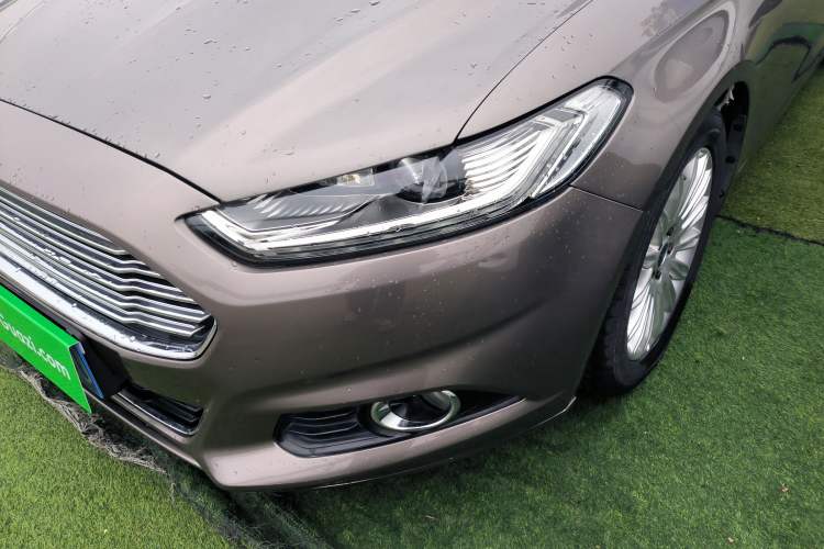 Used Ford Mondeo 2013 2.0L GTDi 200 Luxury Model