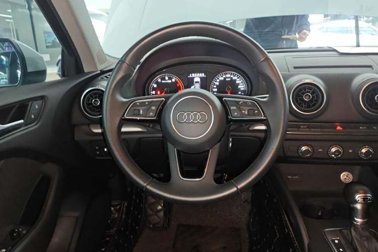 Used Audi A3 2018 30th Anniversary Edition Limousine 35 TFSI Ambition Model
