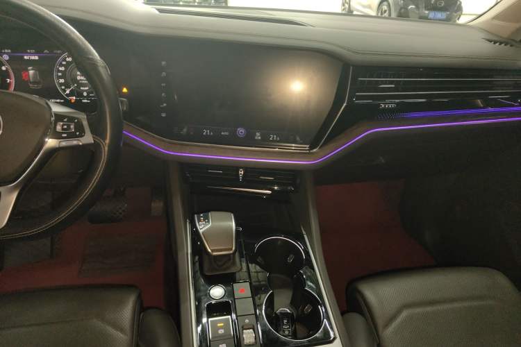 Used Volkswagen Touareg 2019 2.0 TSI Ruiyi Edition China V Standard
