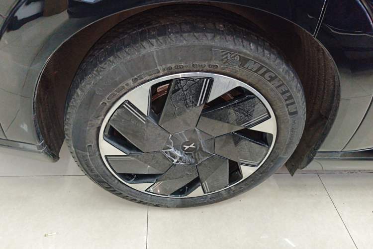 Used XPeng X9 2024 702 Ultra-Long Range Pro
