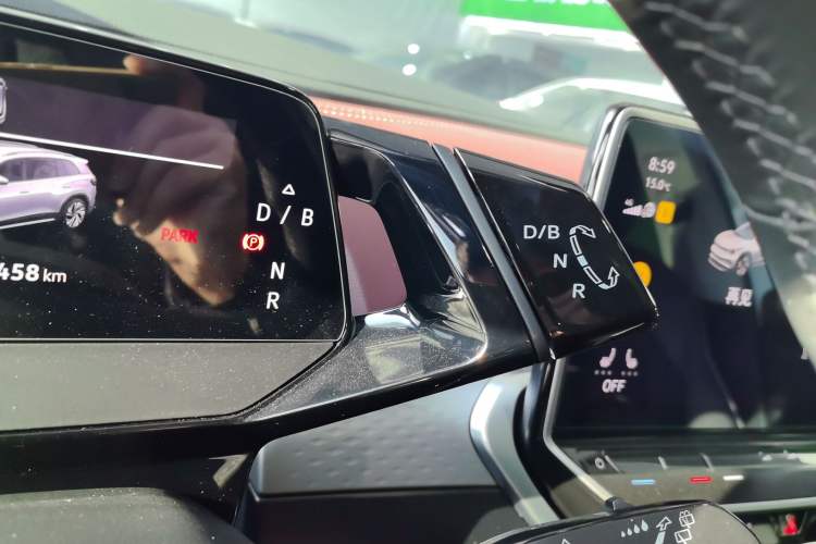 Used Volkswagen ID.6 X 2023 Upgraded Model Pure Long-Range Version