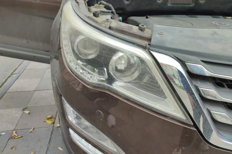 Used Baojun 560 2016 1.8L iAMT Luxury Model
