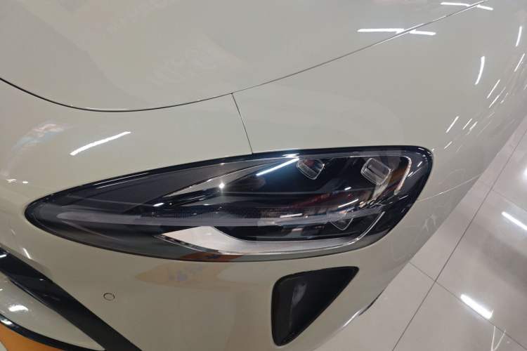 Used  SU7 2024 Rear-Drive Ultra-Long Range Advanced Pro-Level Intelligent Driving Version