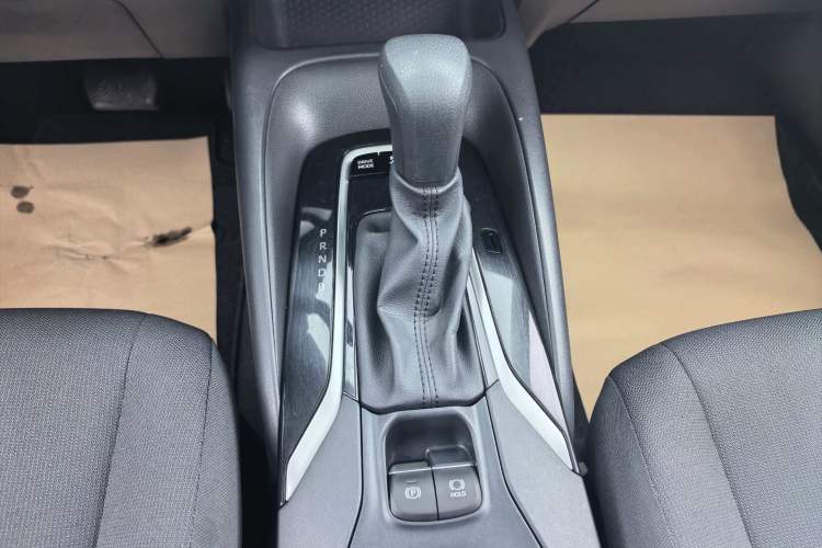 Used Toyota Corolla 2021 Dual-Motor 1.8L E-CVT Elite Edition
