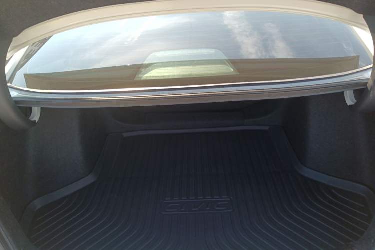 Used Honda Civic 2022 240TURBO CVT Dynamic Edition
