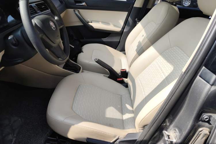 Used Skoda Rapid 2016 1.6L Automatic Chuanxing Edition