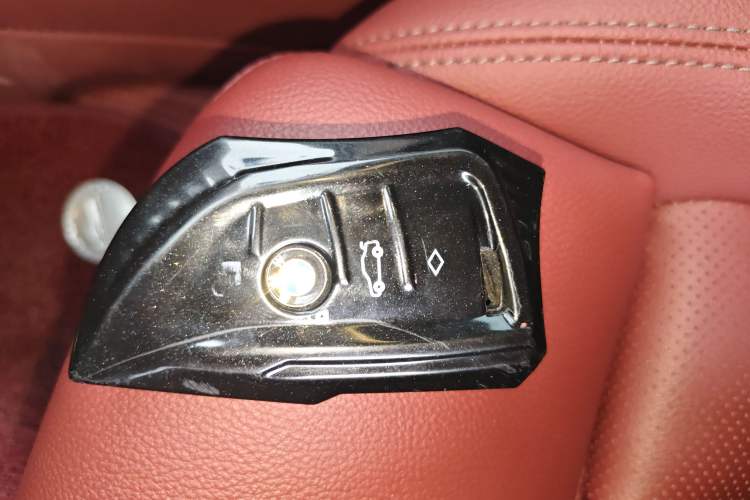 Used BMW i3 2022 eDrive 35 L