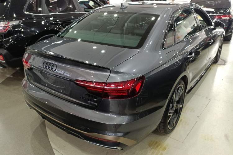 Used Audi A4L 2024 40 TFSI quattro RS Performance Package