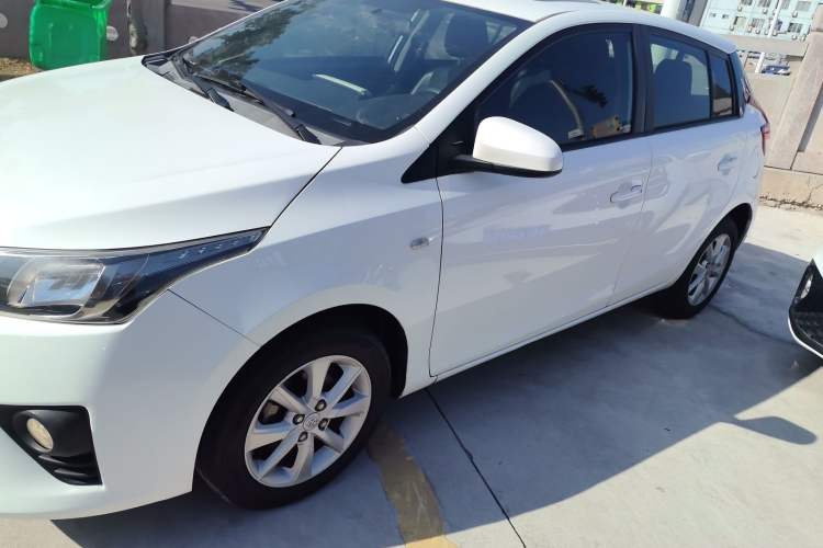 Used Toyota YARiS L 2015 1.5G Automatic Xuan Dong Sunroof Special Edition
