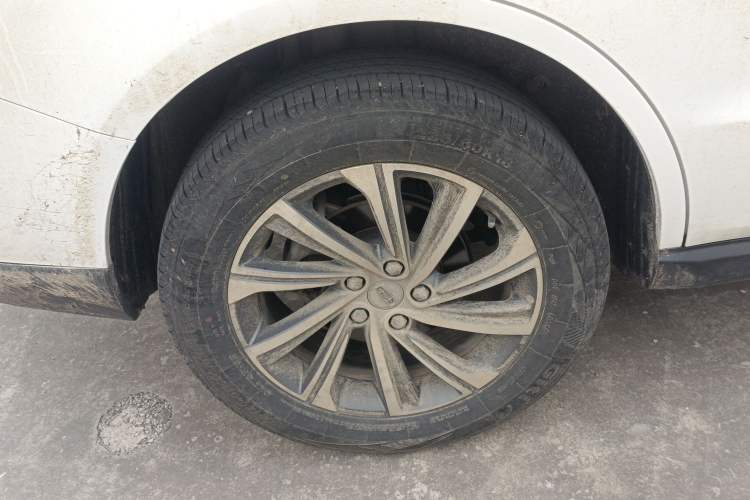 Used Geely Auto Vision X6 2020 1.4T CVT Luxury Edition
