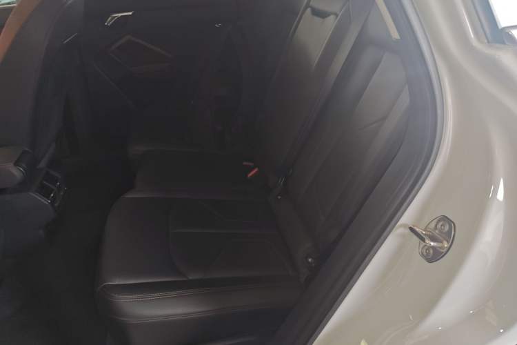 Used Audi Q3 2021 35 TFSI Fashionable and Elegant Model
