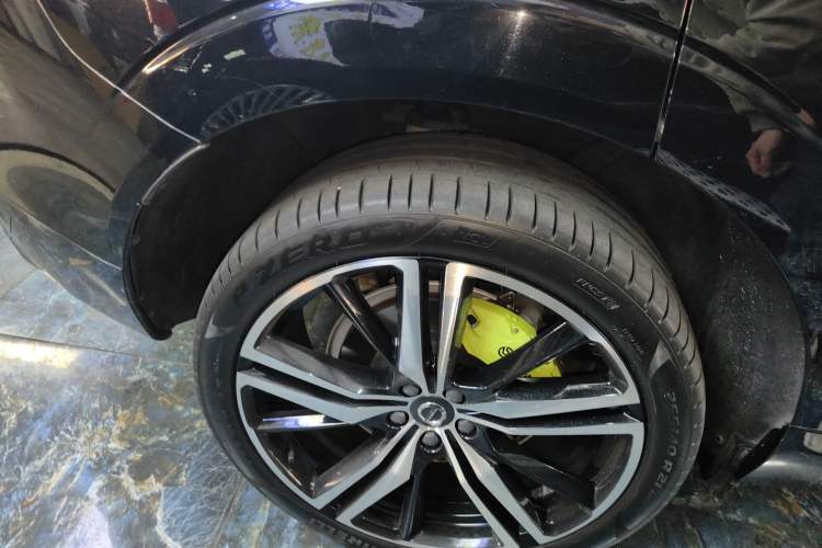 Used Volvo XC60 New Energy 2019 T8 E-Drive Hybrid Intelligent Luxury Sport Edition China V Standard