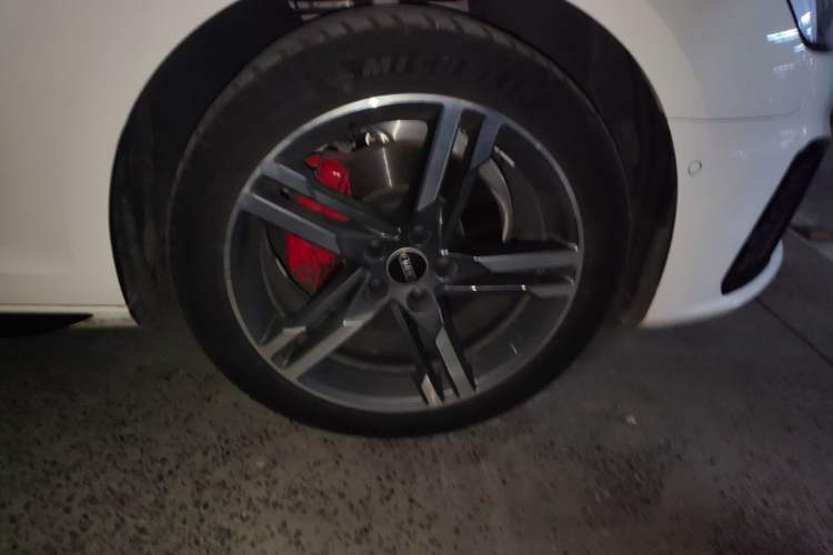 Used Audi A4L 2022 40 TFSI Luxury Dynamic Model
