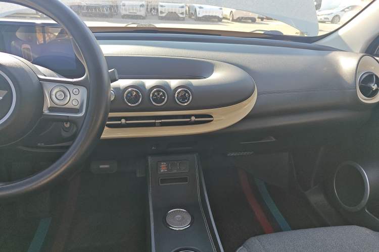 Used Wuling Bingo 2023 203km Light Edition
