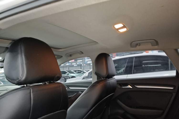 Used Audi A3 2020 Restyled Sportback 35 TFSI Entry-Level China VI Emission Standard
