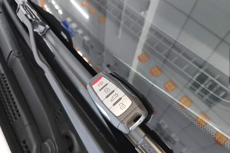 Used Haval M6 2021 PLUS 1.5T DCT Luxury Smart Connectivity Model
