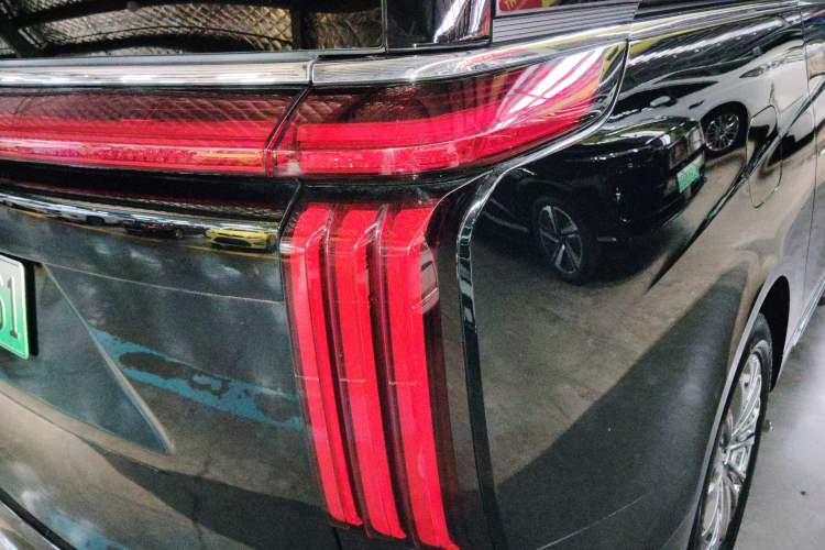 Used Wey Gaoshan 2023 Four-Wheel-Drive Executive Extended Version
