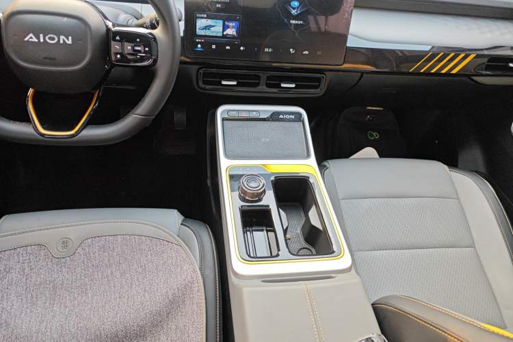 Used AION Y 2022 70 Intelligent Edition Lithium Iron Phosphate
