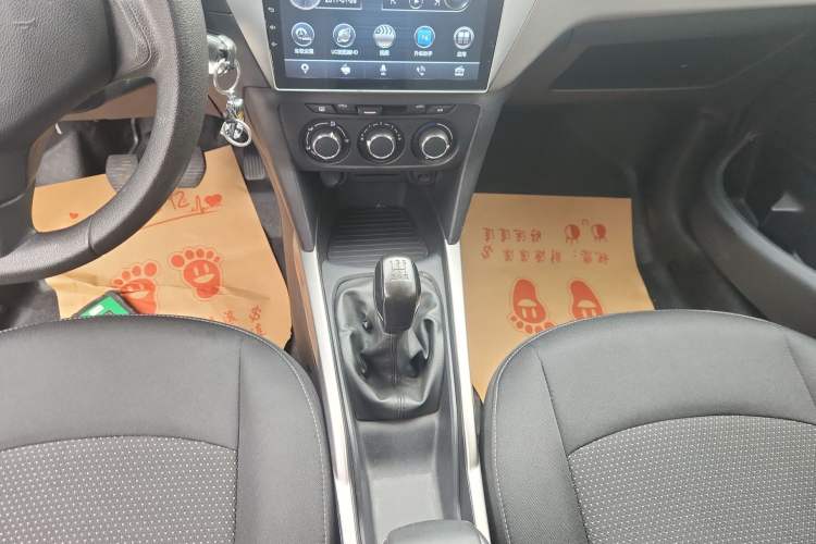 Used Peugeot 301 2018 1.6L Manual Comfort Edition
