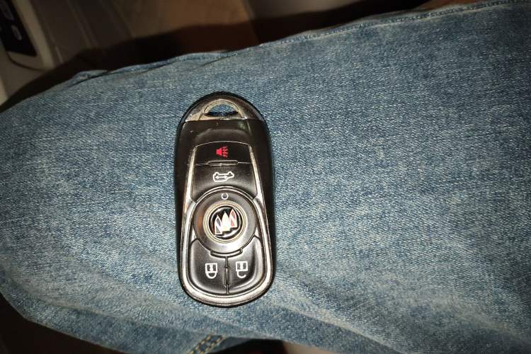 Used Buick GL8 2020 Land Business Class 652T Luxury Model