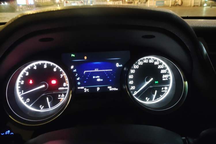 Used Toyota Camry 2018 2.0G Luxury Edition