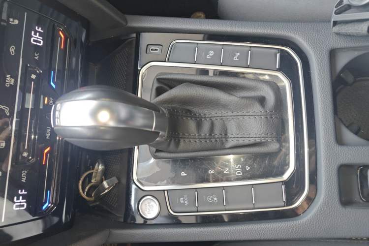 Used Volkswagen FAW-Volkswagen CC 2023 380TSI Striking Edition