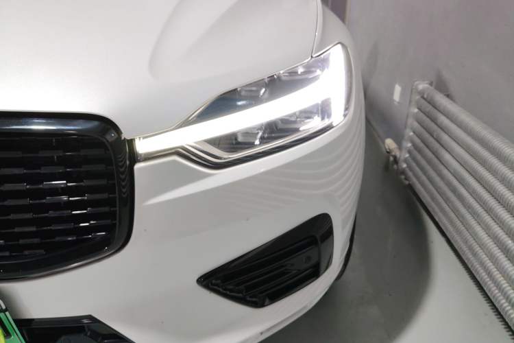 Used Volvo XC60 New Energy 2021 T8 E-Drive Hybrid Smart & Dynamic Edition