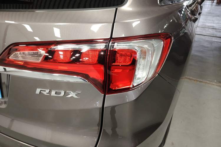 Used Acura RDX 2016 3.0L Two-Wheel-Drive Elite Edition
