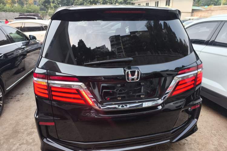 Used Honda Elysion 2016 2.4L Luxury Edition