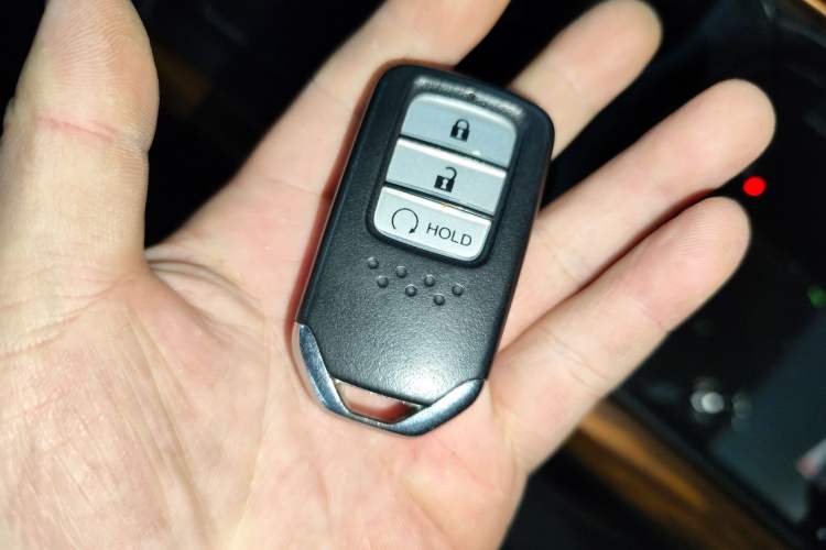 Used Honda CR-V 2021 240TURBO CVT 2WD Fashion Edition
