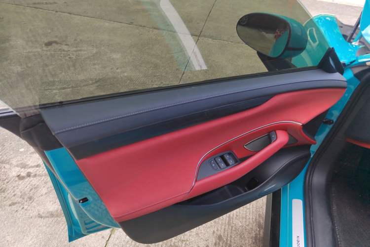 Used  SU7 2024 Rear-Drive Ultra-Long Range Advanced Pro-Level Intelligent Driving Version
