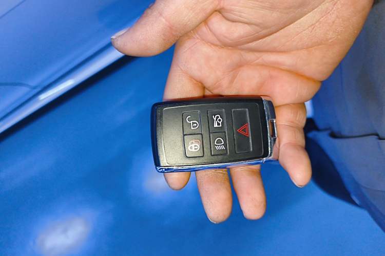 Used Jaguar XEL 2020 2.0T 200PS R-DYNAMIC Youth Sports Edition
