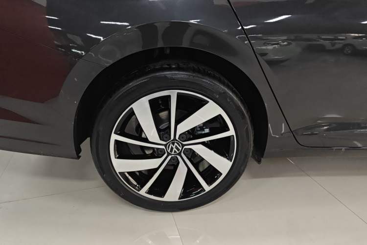 Used Volkswagen Sagitar 2025 Revised Version Three 300TSI DSG Excellence Edition