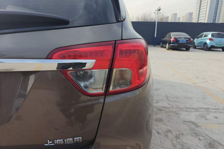 Used Buick Envision 2016 20T Two-Wheel-Drive Elite Model
