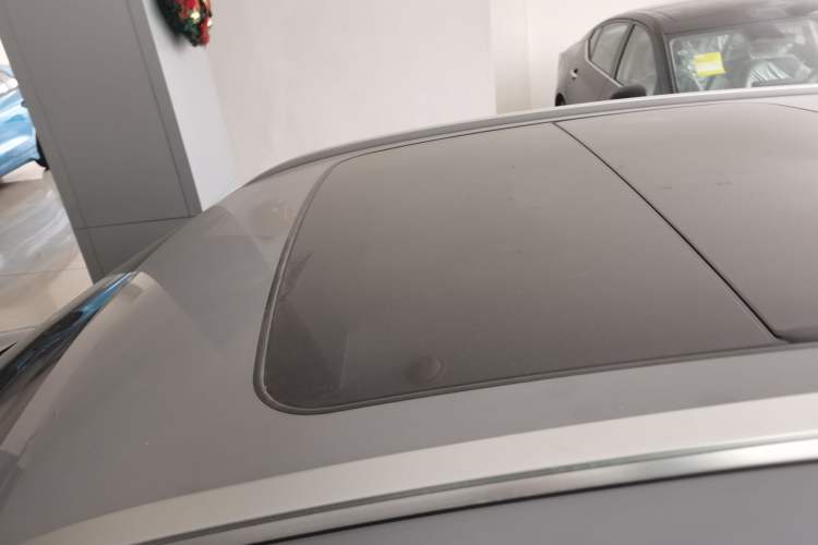 Used Lynk & Co 06 EM-P 2022 PHEV 84 km Range Pro Version
