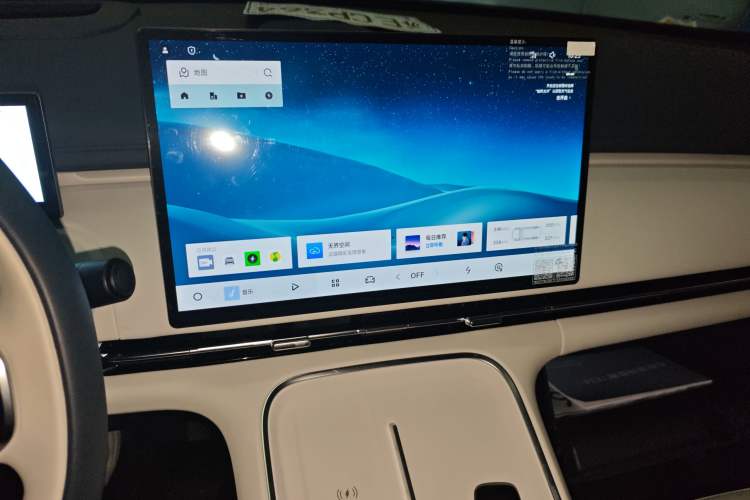 Used  Galaxy Xingjian 7 EM-i 2025 120km Exploration+ Version
