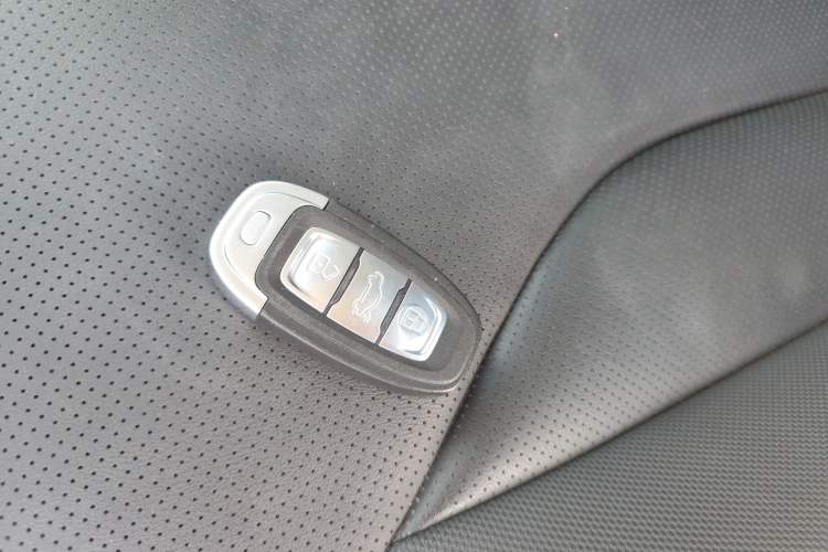 Used Hongqi E-QM5 2023 Revised Version Basic Travel Edition
