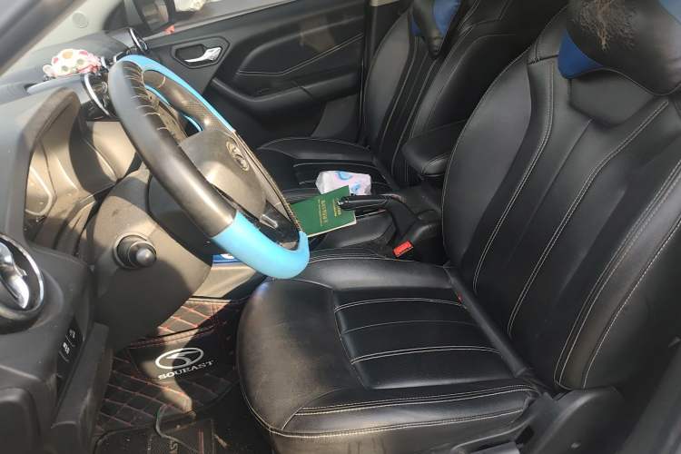 Used Soueast DX3 2019 1.5T CVT Luxury Model China V
