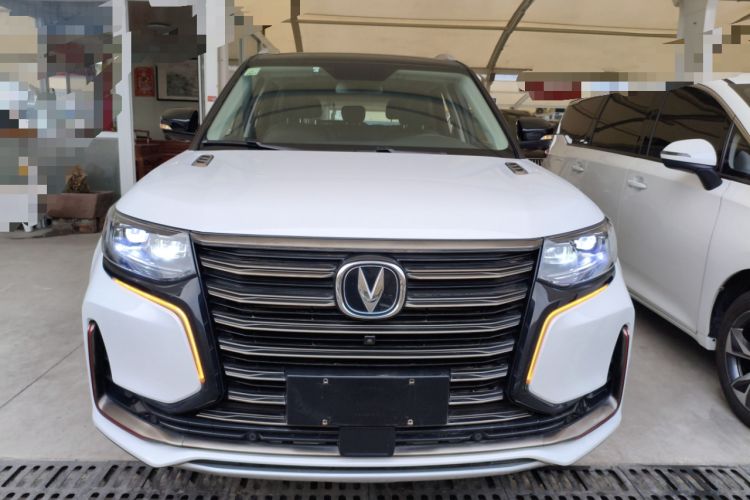 Used Changan CS95 2021 2.0T Two-Wheel Drive Luxury Version
