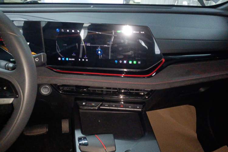 Used Oshan X5 PLUS 2023 1.5T DCT Navigation Edition
