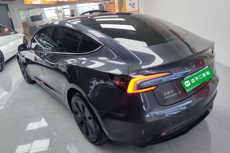 Used Tesla Model 3 2023 Rear-Wheel-Drive Version
