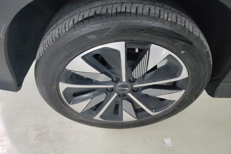 Used BYD Song PLUS New Energy 2025 EV Intelligent Driving Version 520km Premium Model
